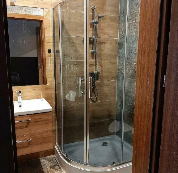 Quarto Basic, Narciarski Dworek