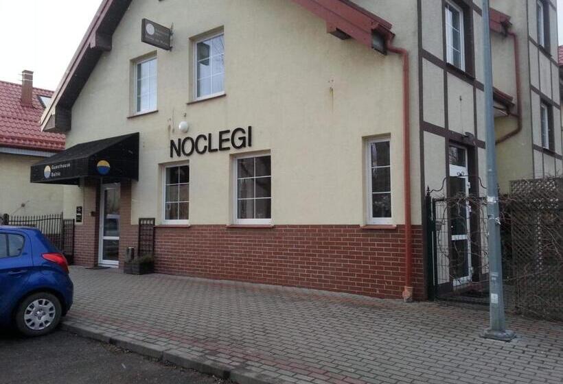 اتاق پریمیوم چهارنفره, Noclegi Nad Morzem U Kasi