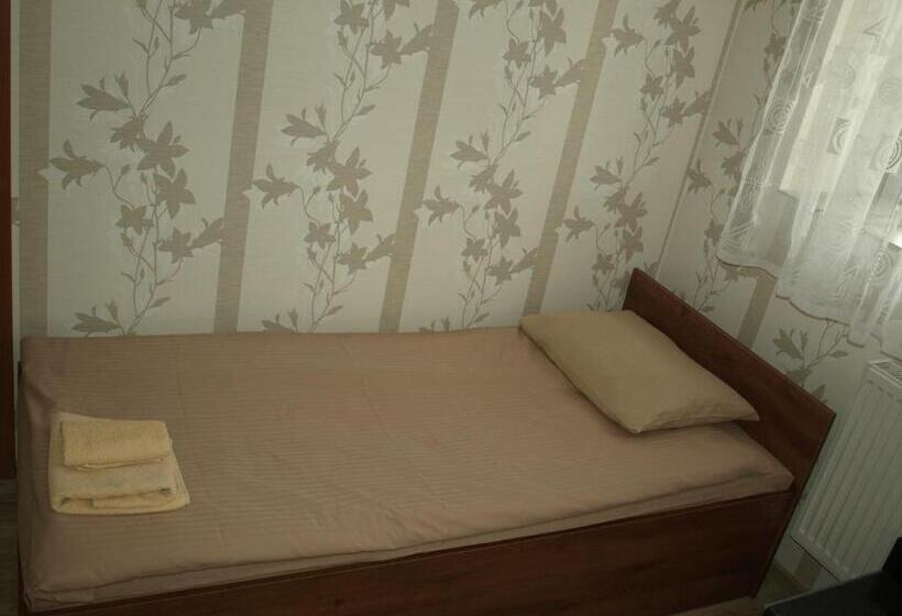 Quarto Estandar, Zajazd Leśny Zakątek Dawniej Zajazd Don Kichot