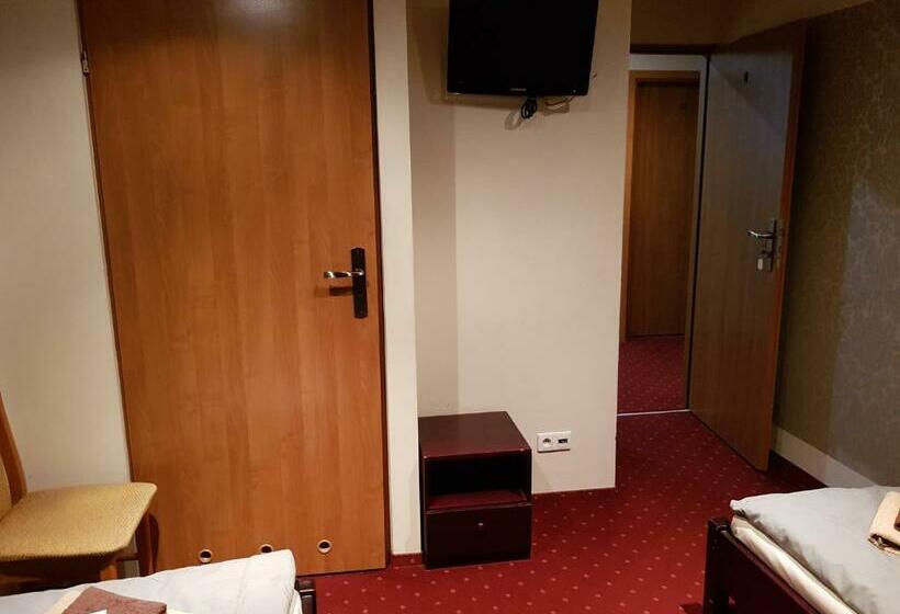 Quarto Estandar, Kamionki