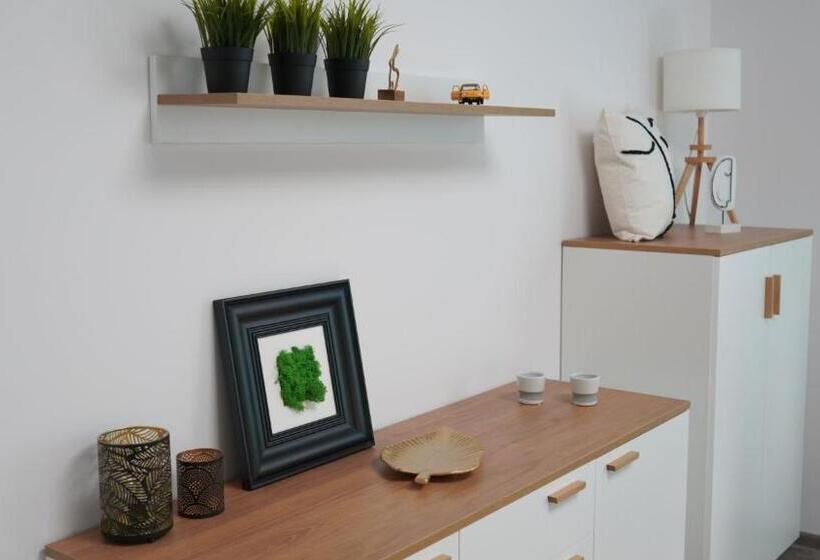 3 Bedroom Suite, Mcew Studnia