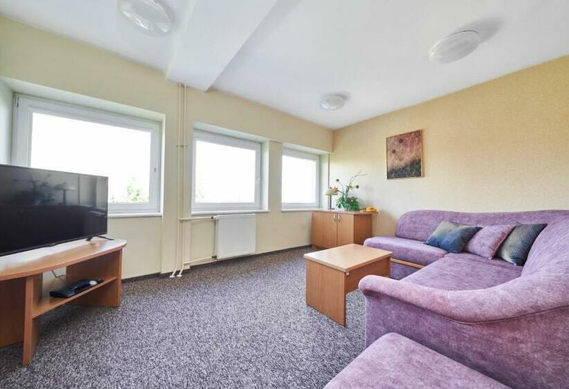Family Suite, Hostel Relaks