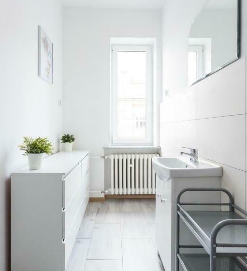 اتاق استاندارد سه تخته با سرویس بهداشتی مشترک, Hostel Zakątek Ulica Grunwaldzka