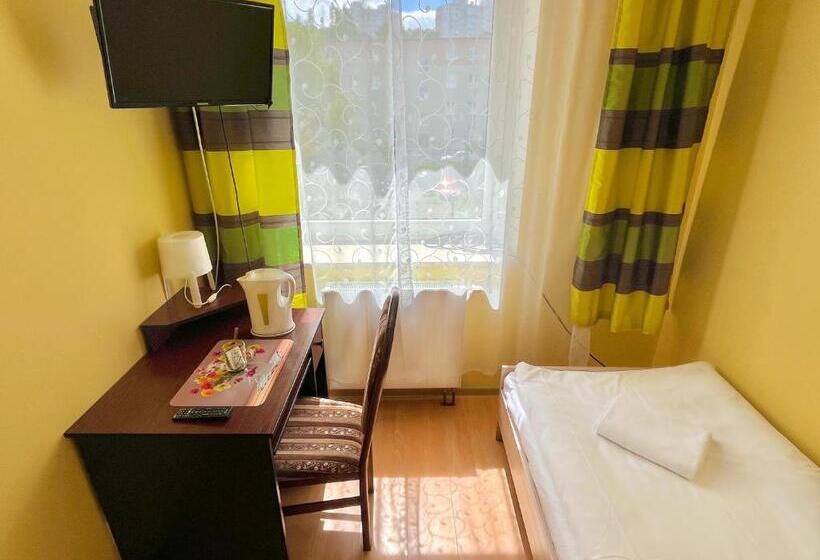 Номер Стандарт Индивидуальный, Hostel Dv Morski   Z Prywatnymi łazienkami