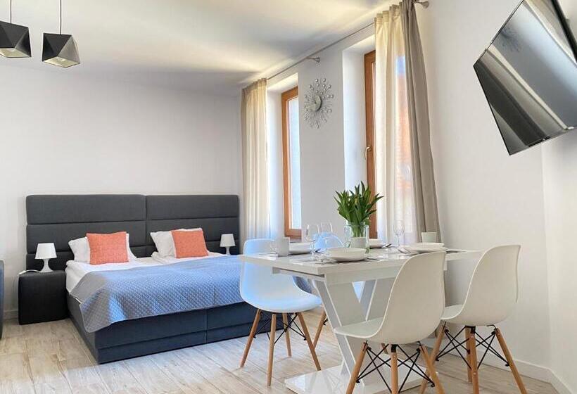 Студия Стандарт, Apartamenty Bałtyckie   Grand Baltic   Wifi, Klimatyzacja, Sala Zabaw, Taras Wypoczynkowy, Centrum U