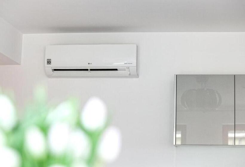 Студия Deluxe, Apartamenty Bałtyckie   Grand Baltic   Wifi, Klimatyzacja, Sala Zabaw, Taras Wypoczynkowy, Centrum U