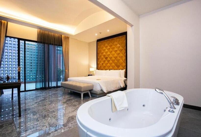 اتاق استاندارد با تخت بزرگ, Phukalini Luxury Pool Villa & Onsen Sha Plus Certified