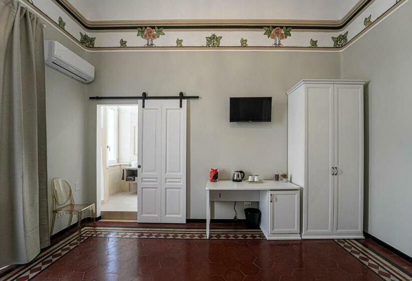 اتاق لوکس, Gli Specchi Di Archimede