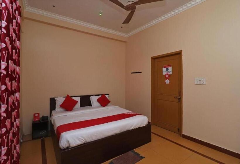 Трехместный Номер Классика, Oyo Flagship 80747 Bijaya Homes