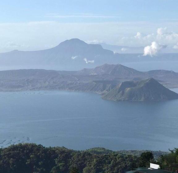 Standard studio with lake view, A&b Condo At Smdc Wind Residences Tagaytay