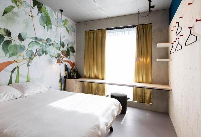 اتاق استاندارد, Moloko  Just A Room  Sleep&shower Digital Key By Sms