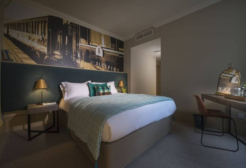 Номер Стандарт, Harper S Steakhouse With Rooms, Haslemere