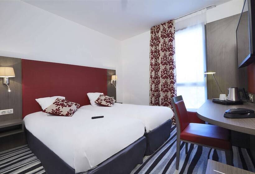 Номер Superior, Kyriad Saint Quentin En Yvelines  Montigny