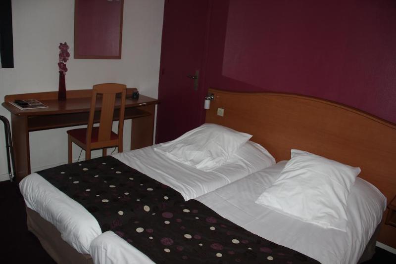 Номер Стандарт, Kyriad Saint Quentin En Yvelines  Montigny
