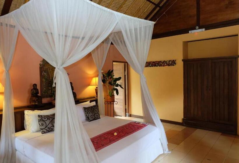 Номер Deluxe, Puri Taman Sari