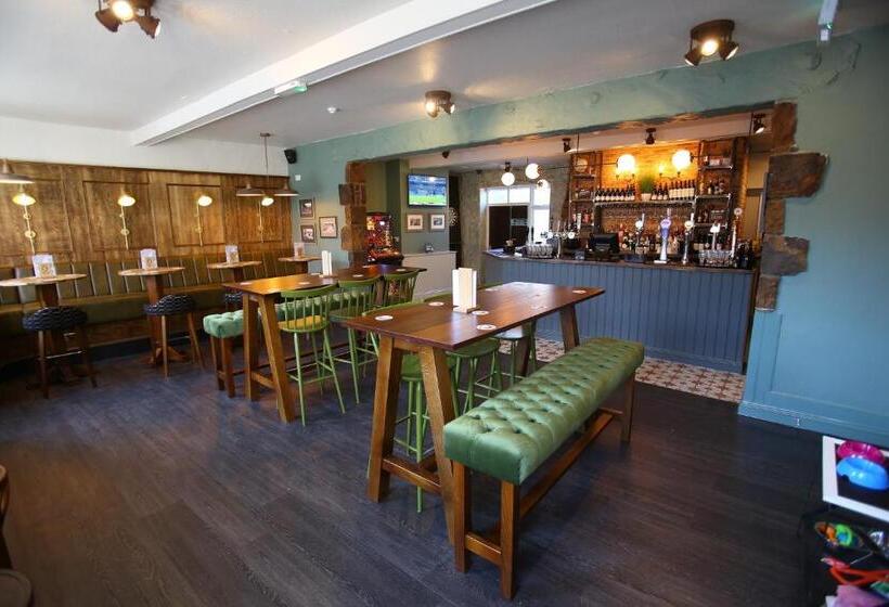 Номер Стандарт, Queens Head