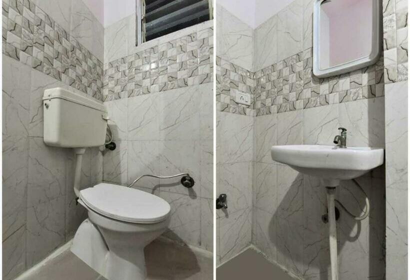 اتاق کلاسیک سه تخته, Flagship Stay Inn