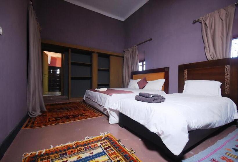 غرفة ديلوكس, Kasbah Tifoultoute