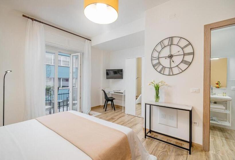 استودیو استاندارد با بالکن, Residenze Asproni Serviced Apartments
