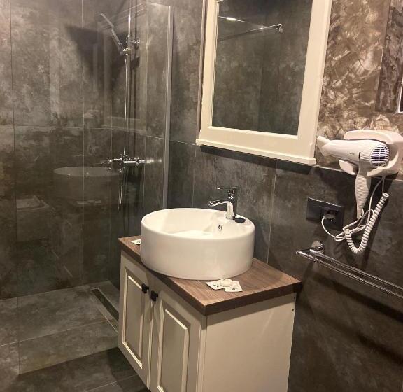Номер Стандарт, Royal Alpin Crown