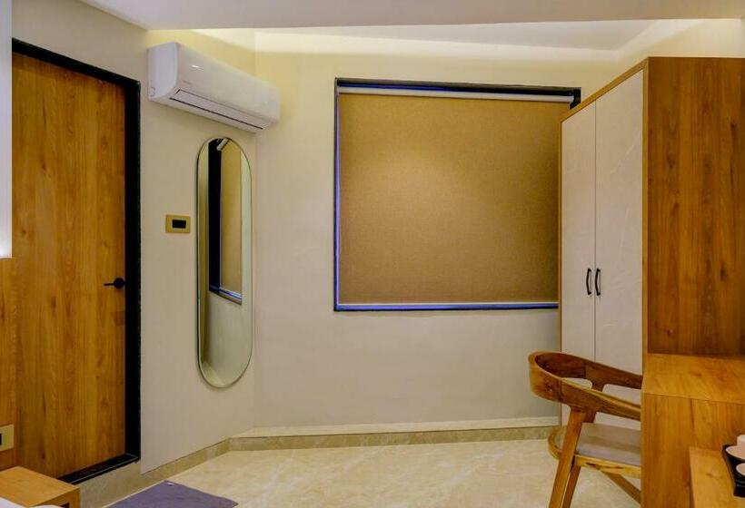 اتاق استاندارد, Metropolis Business