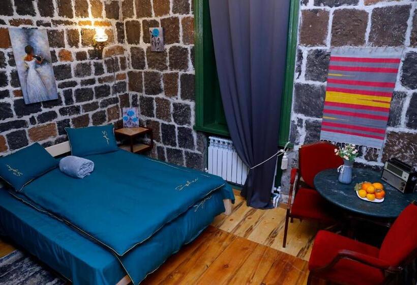 اتاق استاندارد, Onoyi Tun Guest House
