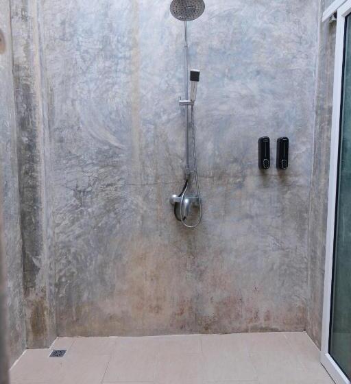 اتاق استاندارد با تخت بزرگ, Kohmak Homehug&beachclub