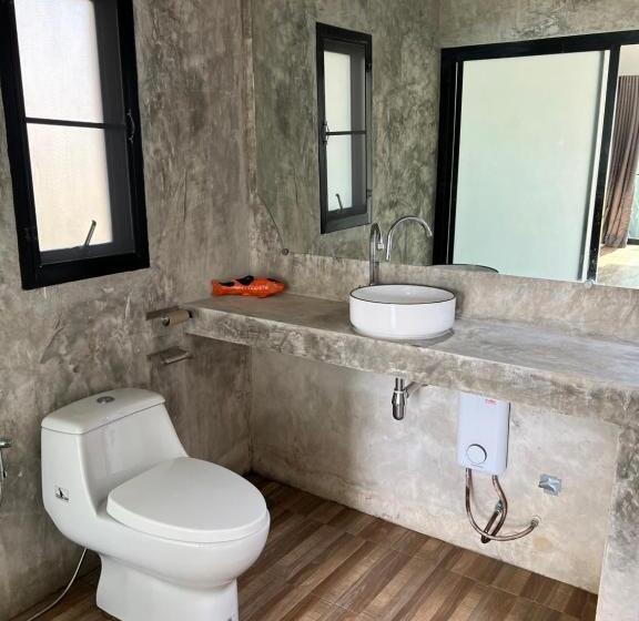 اتاق استاندارد با تخت بزرگ, Kohmak Homehug&beachclub