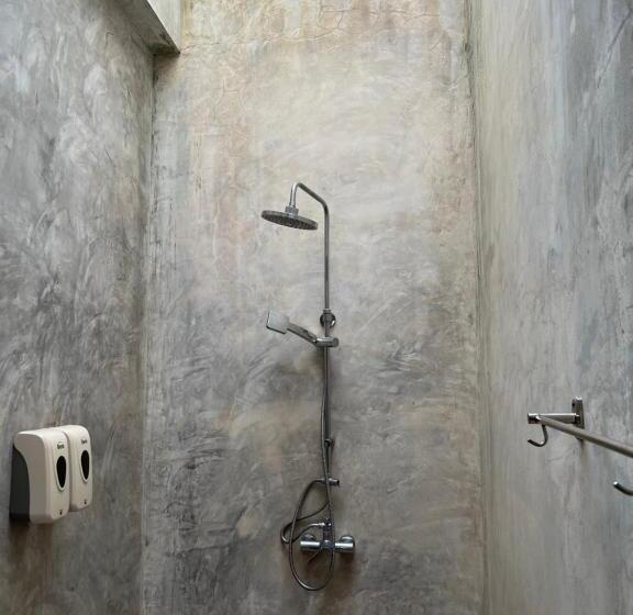 اتاق استاندارد با تخت بزرگ, Kohmak Homehug&beachclub