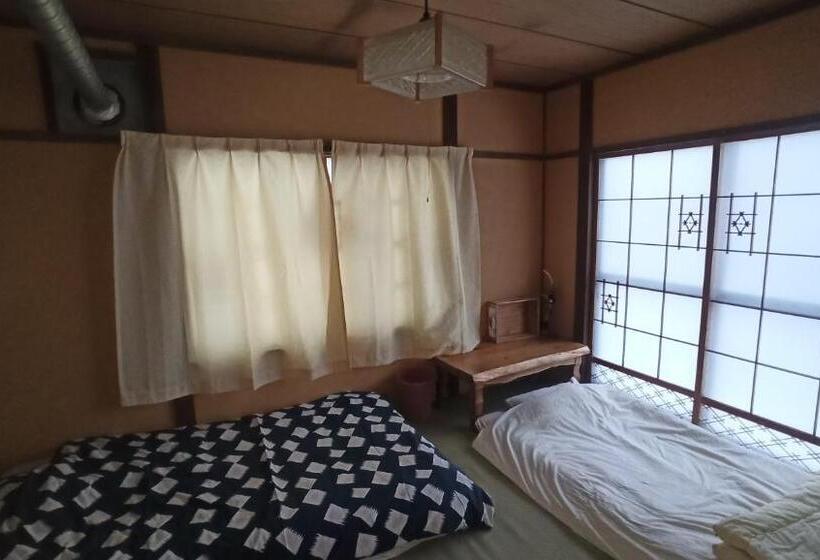 Номер Стандарт Вид на Сад, Yukiumi House