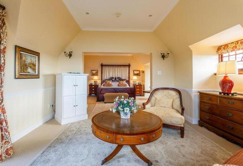 Люкс Superior, St James Guesthouses