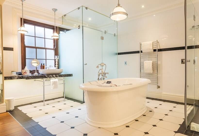 Дом 1 Спальня, St James Guesthouses
