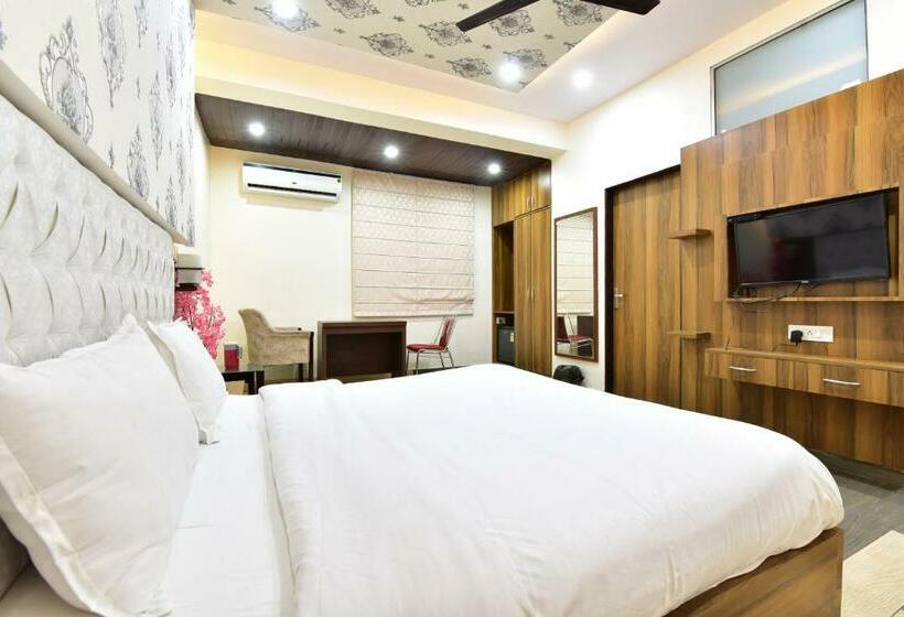 اتاق لوکس, Signature Prime Vaishali Nagar Jaipur