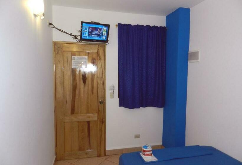 수피리어 룸, Hostal Yaku Montañita