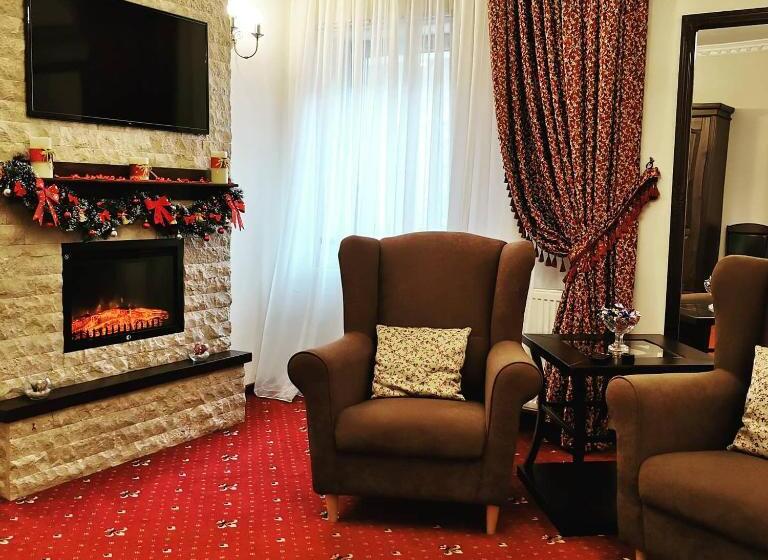 استودیوی لوکس, Select House