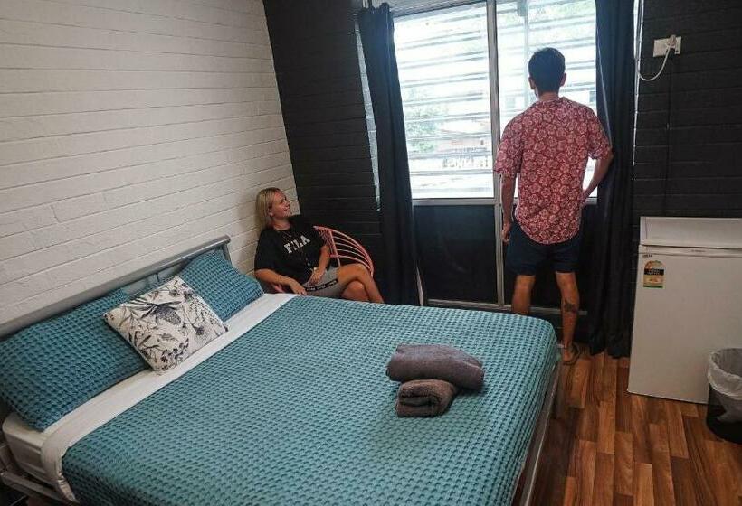 스탠다드 룸, Youth Shack Backpackers Darwin