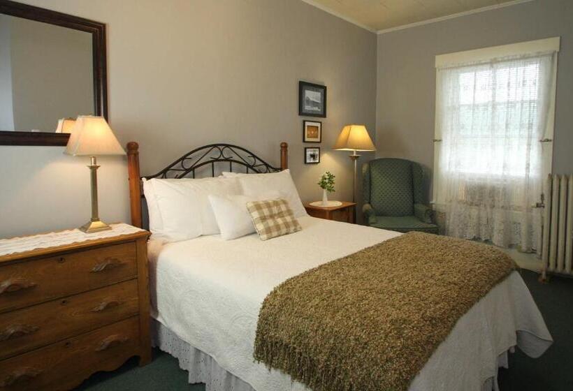 Номер Стандарт, Fullerton Inn