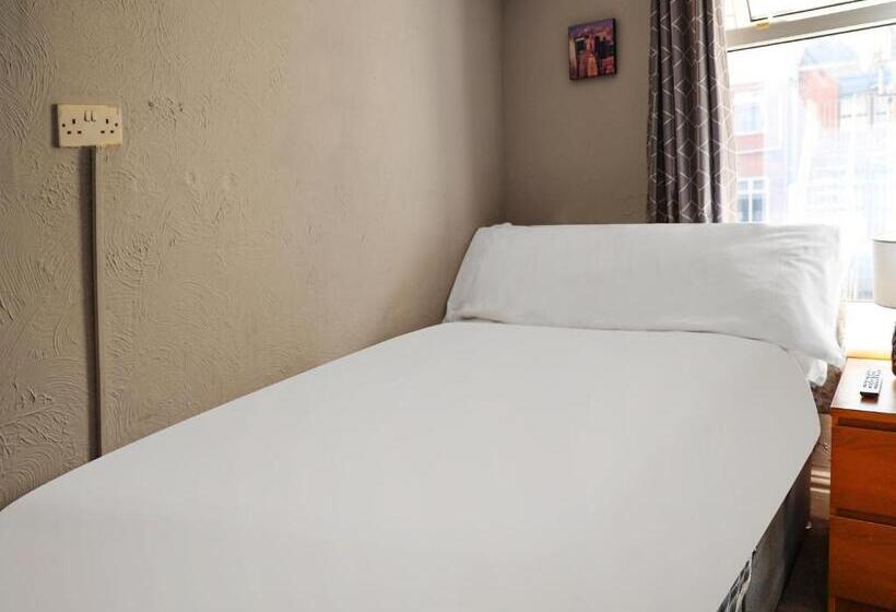 Номер Стандарт, The Shores Hotel, Central Blackpool