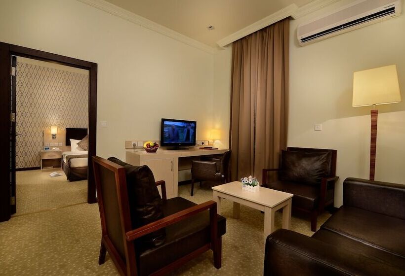 سوییت لوکس, City Hotel Duqm