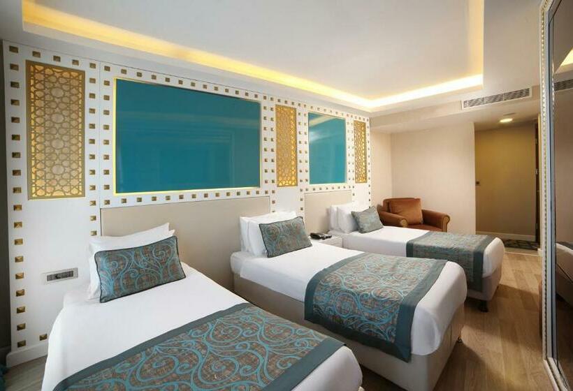 اتاق استاندارد سه نفره, Great Fortune Hotel & Spa