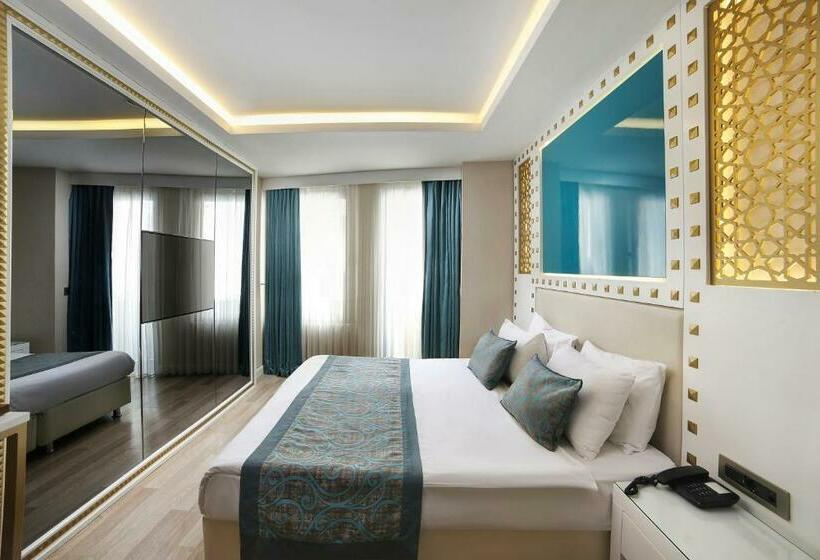 اتاق استاندارد سه نفره, Great Fortune Hotel & Spa