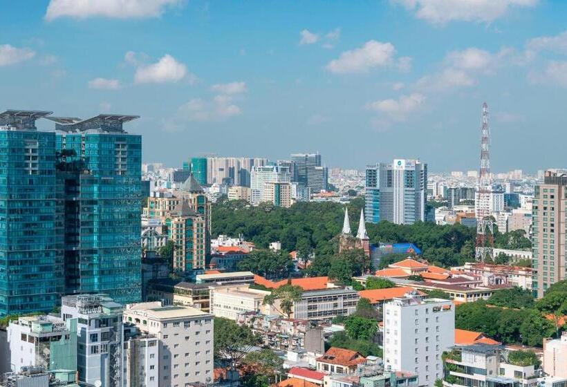 クラブルーム, Le Méridien Saigon