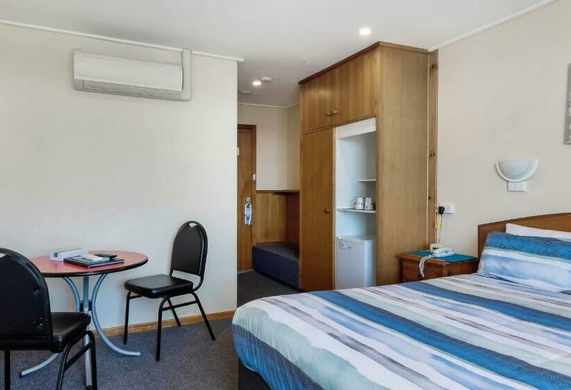 Номер Стандарт, Marquis Hotel Motel