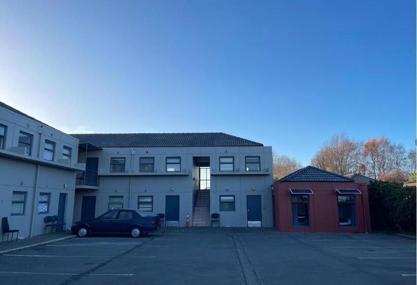 Студия Стандарт, Aaa Northlands Motel