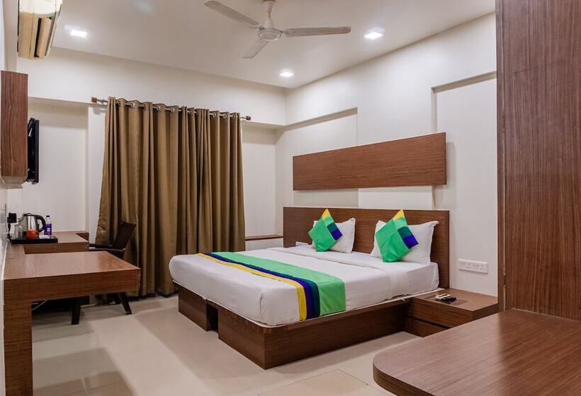 Номер Стандарт, Treebo Blossom   Viman Nagar
