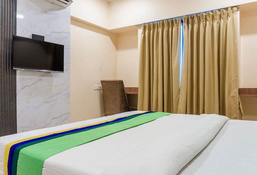Номер Deluxe, Treebo Blossom   Viman Nagar