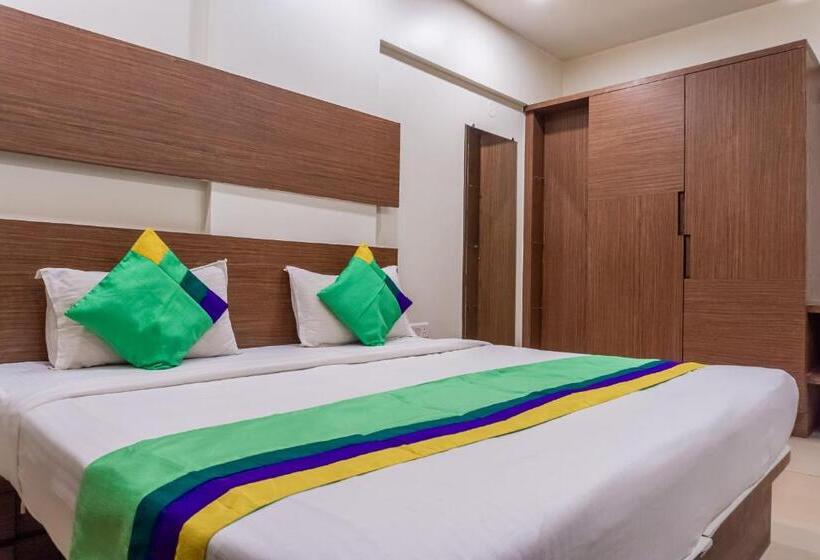 Номер Стандарт, Treebo Blossom   Viman Nagar
