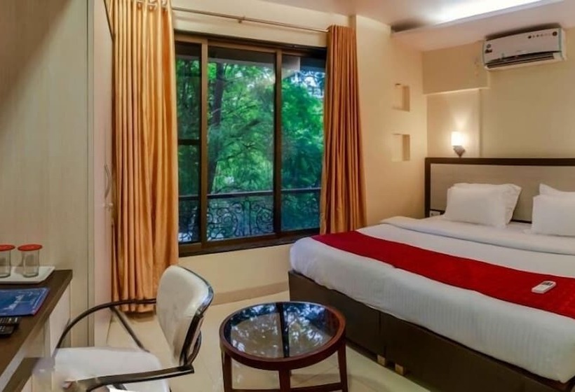Номер Executive, Aishwarya Residency