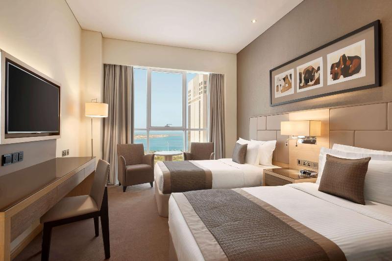 Номер Deluxe Вид на Море, Tryp By Wyndham Abu Dhabi City Center