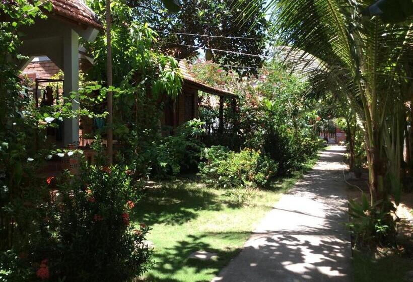 اتاق سوپریور سه تخته, Phu Quoc Kim Bungalow On The Beach
